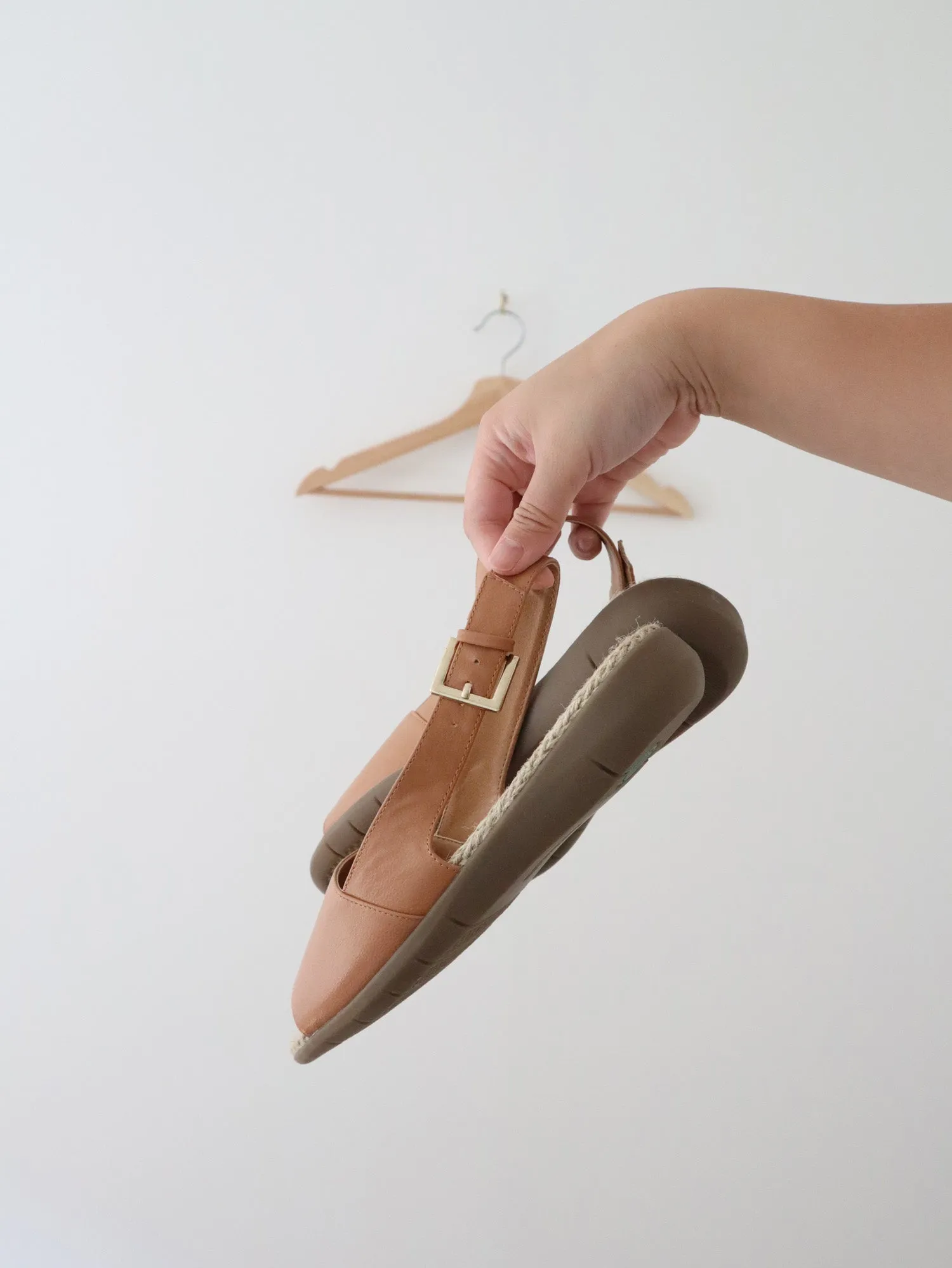 Avarca Comfort Sandals (8.5)