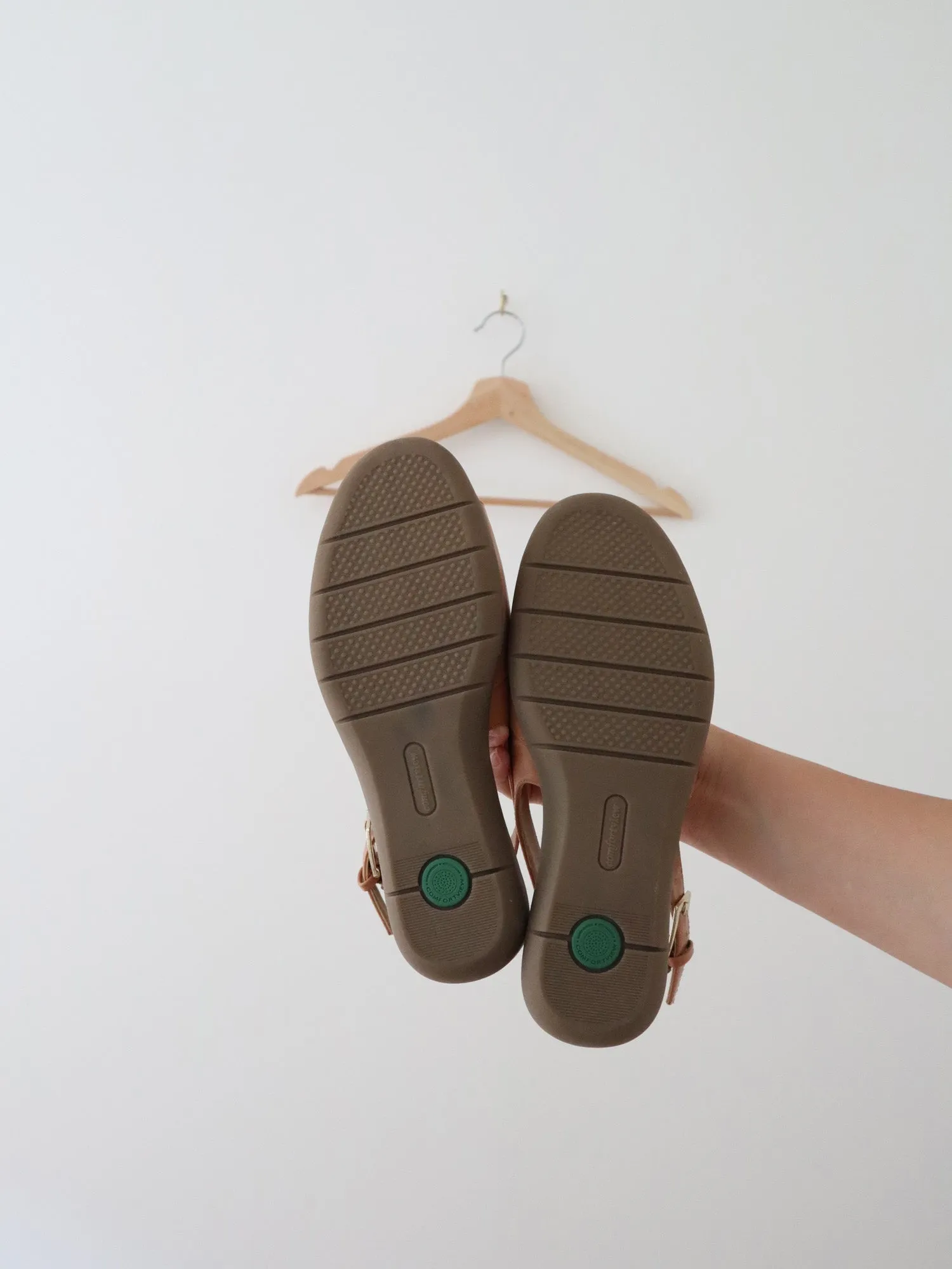 Avarca Comfort Sandals (8.5)