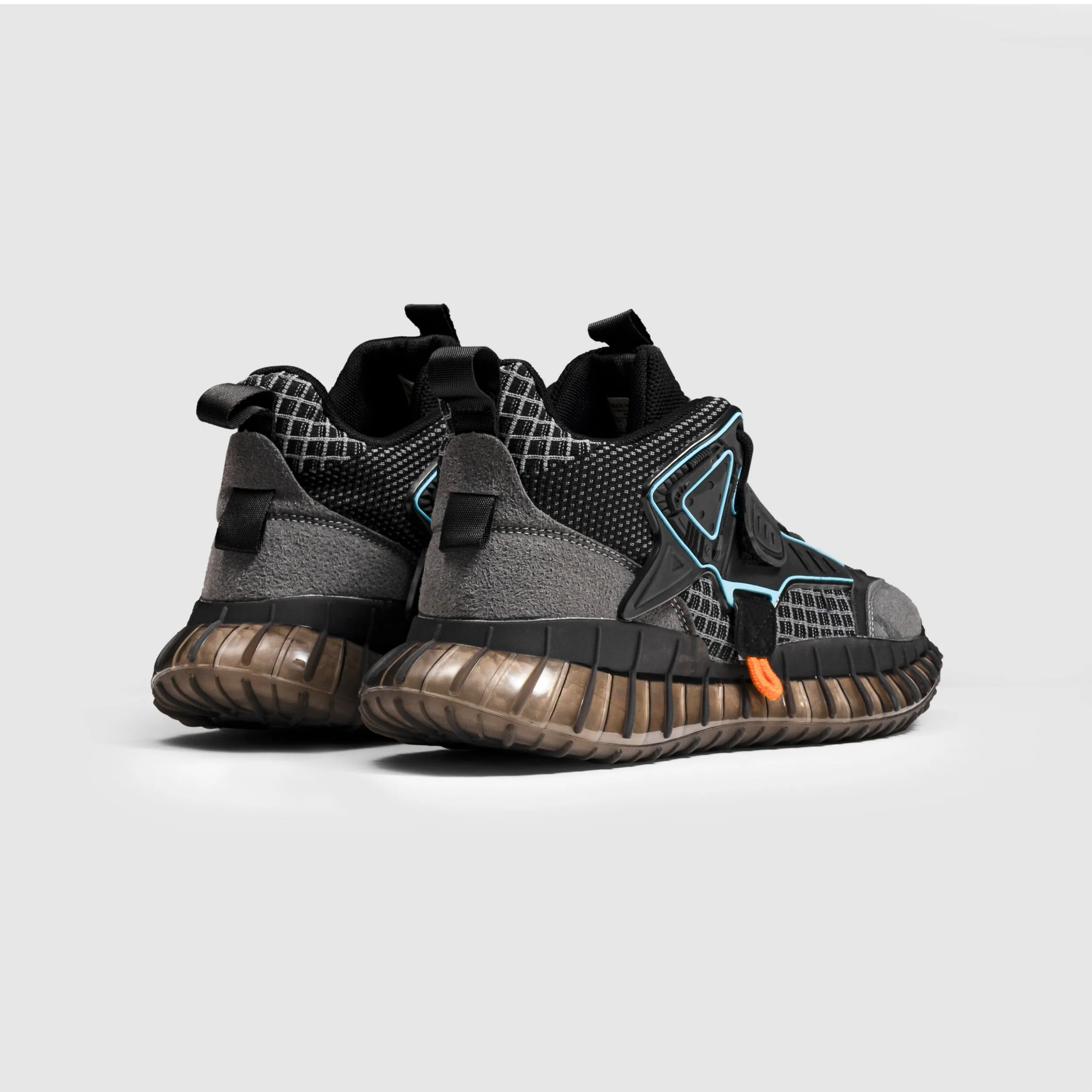 Gladiator Black Sneaker